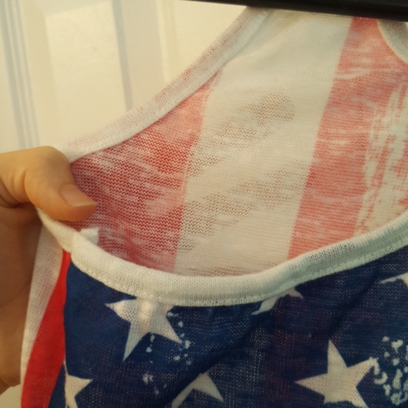 Distressed American Flag Tank - Picture 3 of 3
